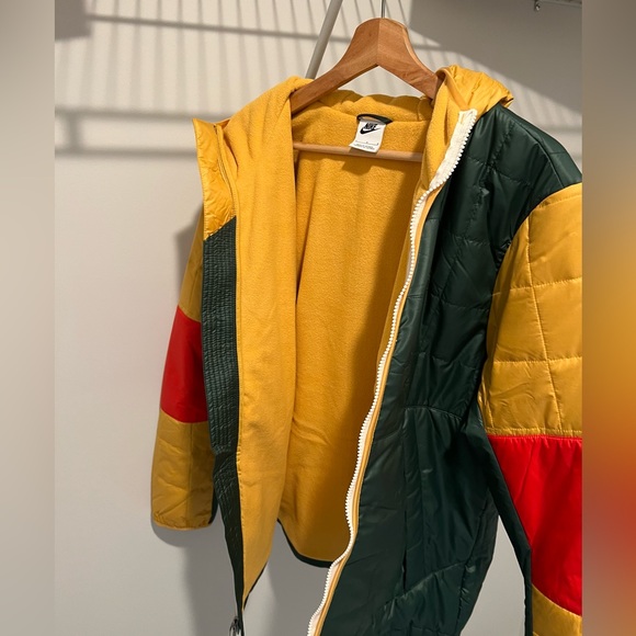 Nike Sportswear Synthetic Fill Puffer Jacket Color Block Green/Gold/Red, LARGE - Picture 3 of 8